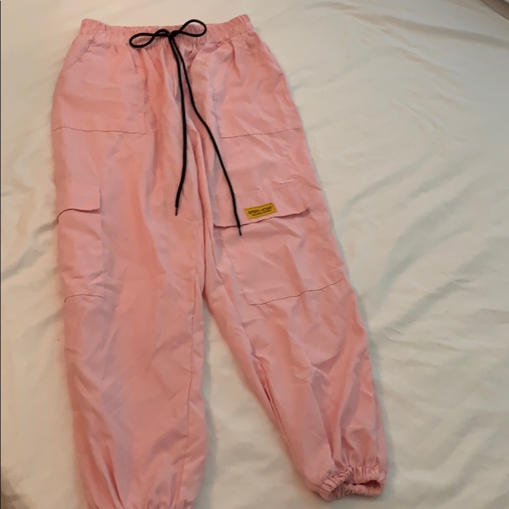 Pink pants the have never been worn